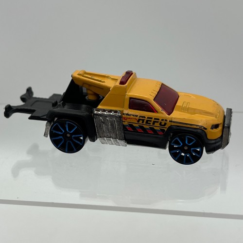 Hot wheels repo duty tow - tow, truck